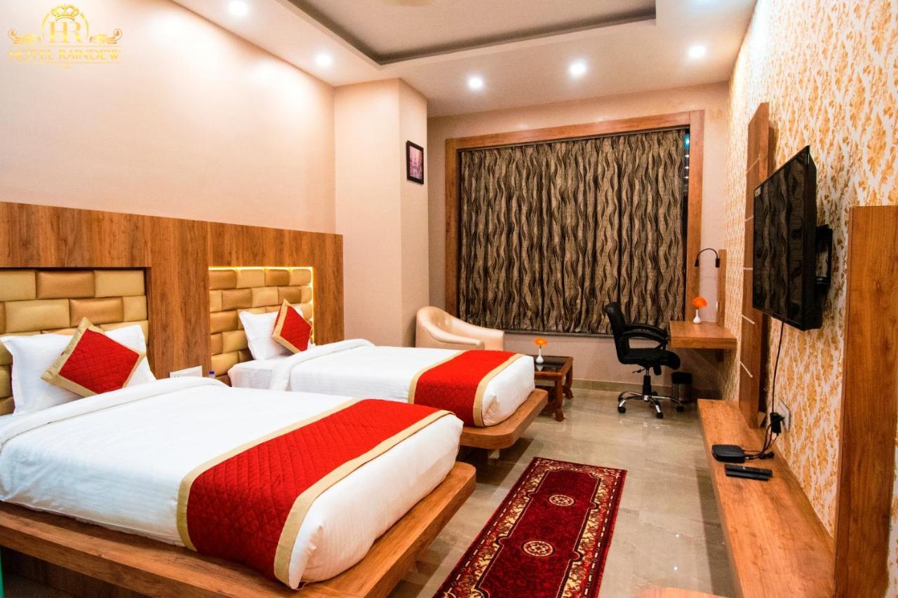 Hotel Raindew Ранчи Екстериор снимка